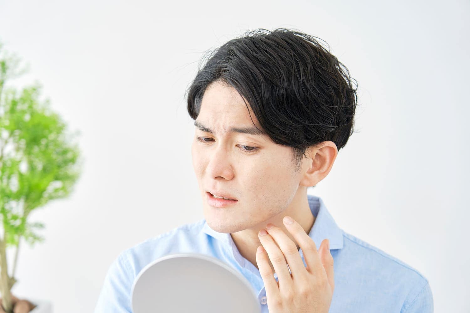 ニキビに残る白い「芯」はどうしたらいいの？？