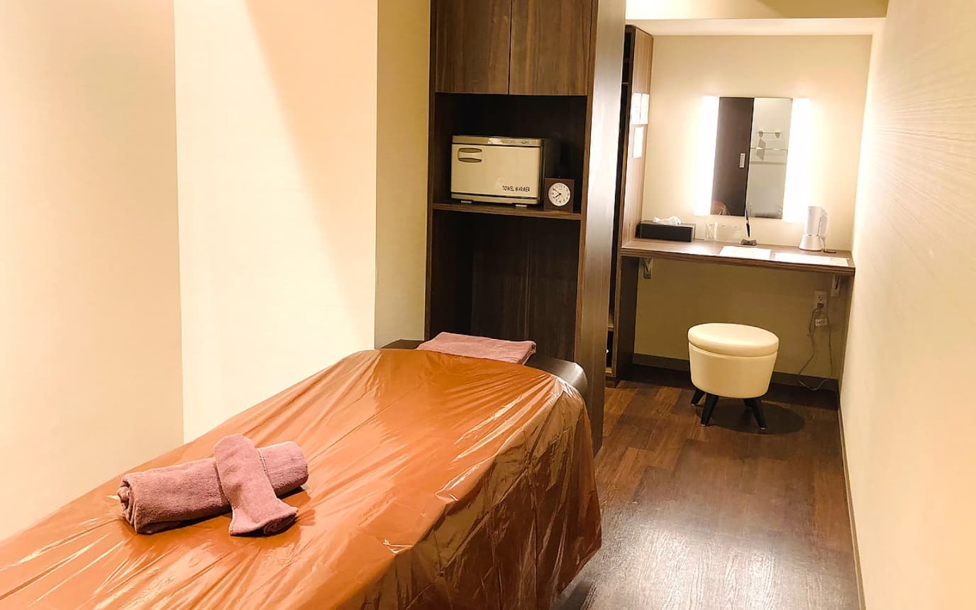 全店個室完備・駅チカで通いやすい癒しの空間｜脚やせ・痩身