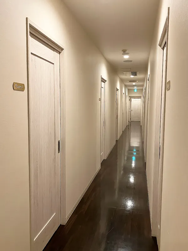 池袋本店　スライド画像　05