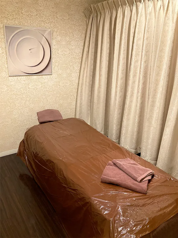 横浜本店　スライド画像　05